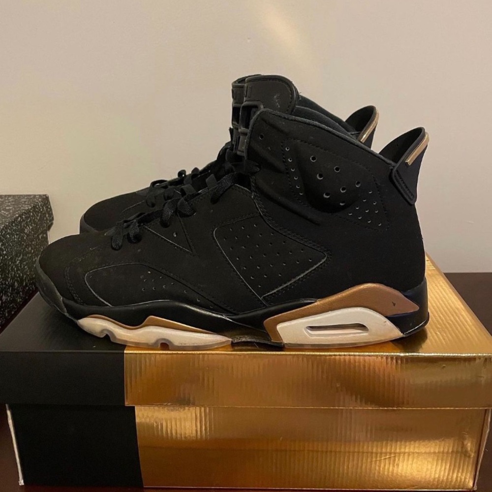 Jordan 6 DMP Gold